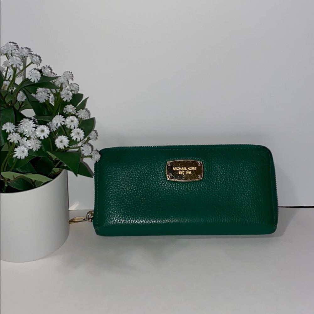 Michael Kors wallet